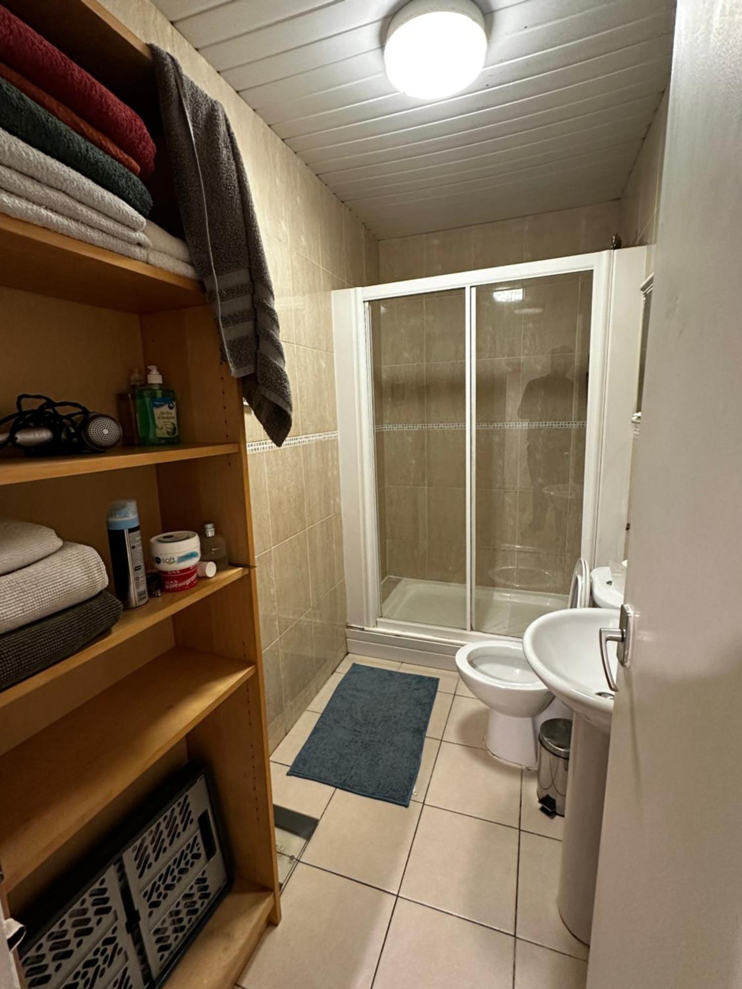 Charming 1-Bedroom Apartment Southfields, London Ngoại thất bức ảnh